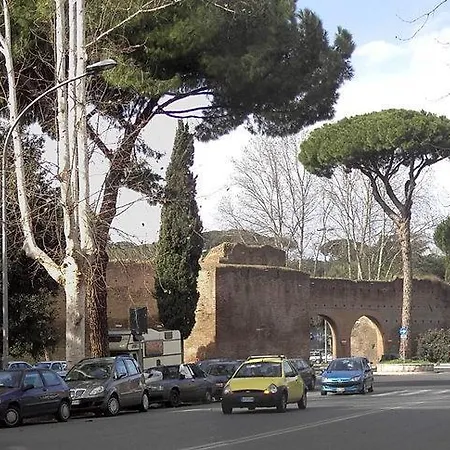 Casa Aryel Rome